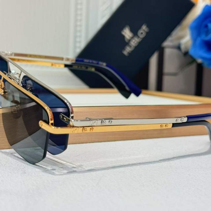 Picture of Hublot Sunglasses _SKUfw71164311fw